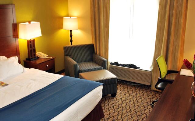 Holiday Inn Express Lapeer by IHG
