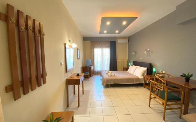 Thrassa Hotel