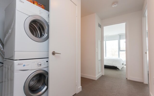 Applewood Suites - Condo Townhome