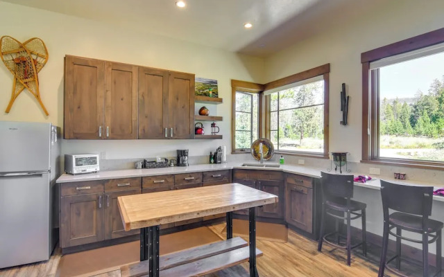 Cozy Fraser Cabin w/ Views & Moose Sightings!