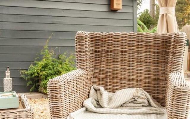Prachtige chalet Wabi Sabi aan het water!