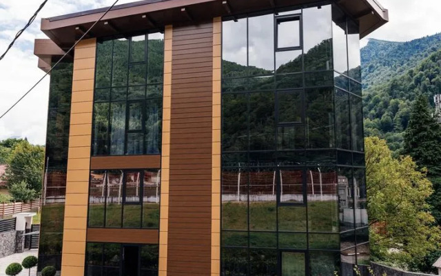 Апартаменты Делюкс на улице ГЭС, д. 33/1