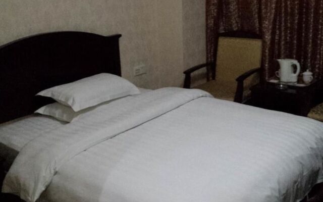 Guangzhou Jinlu Hotel