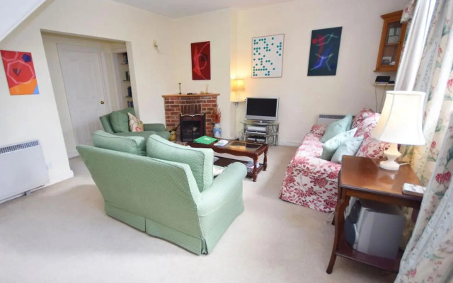 Pepper Pot Cottage
