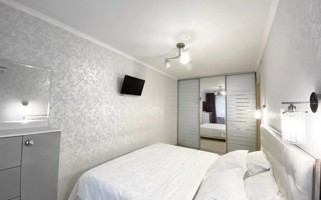 Beautiful 1-bedroom near Most City Center