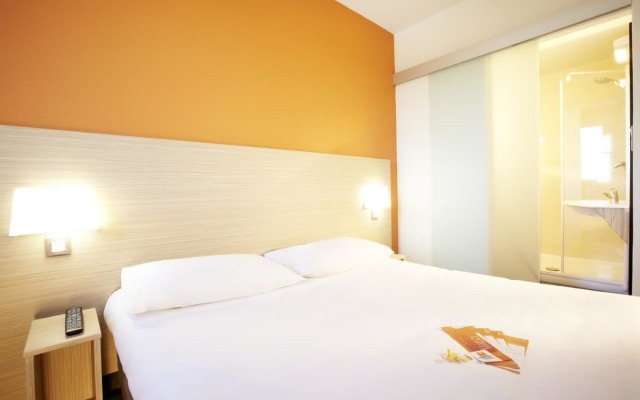 Première Classe Istres