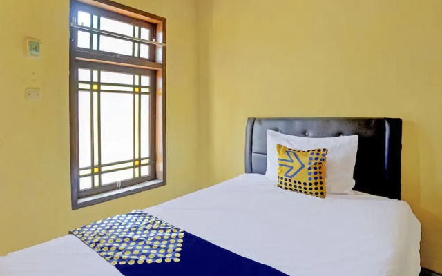 SPOT ON 92480 Iwn Homestay Syariah