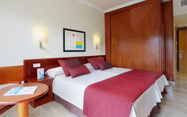 Grupotel Playa Camp de Mar - Adults Only