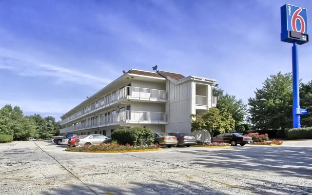 Motel 6 New Cumberland, PA - Harrisburg - Hershey South