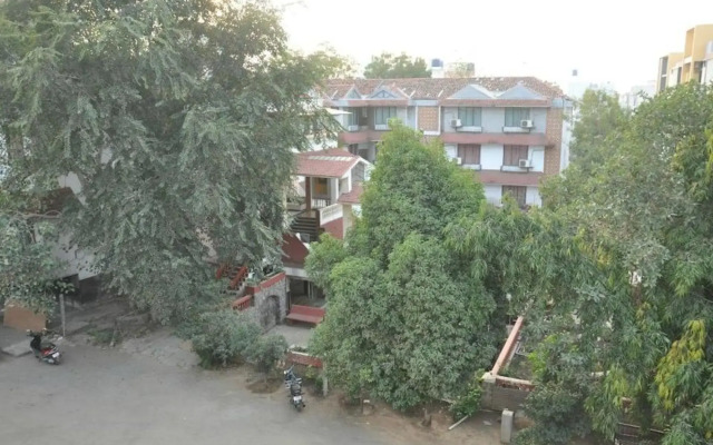Hotel Ganapati Palace