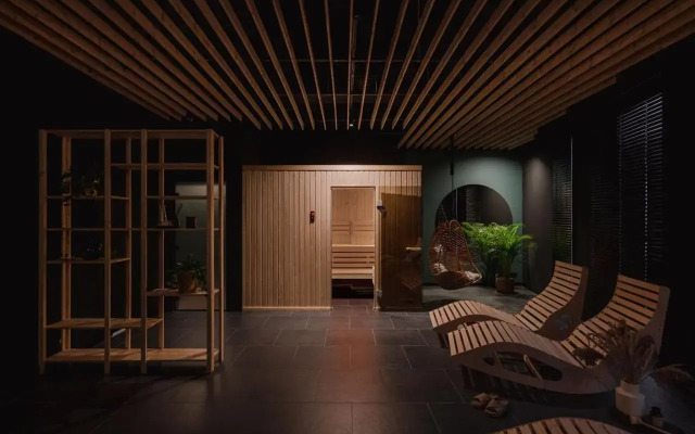 Golden Apartments/Sok15