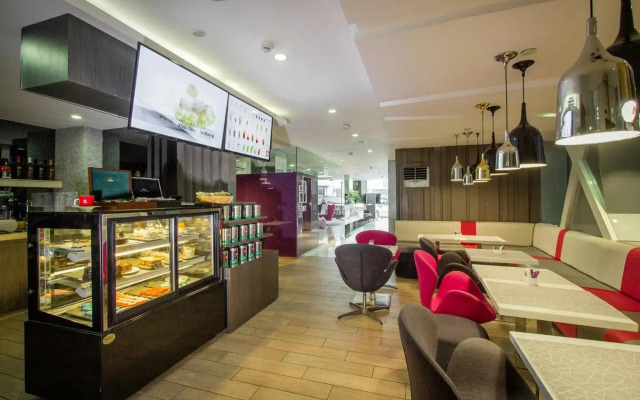 Hotel XYZ
