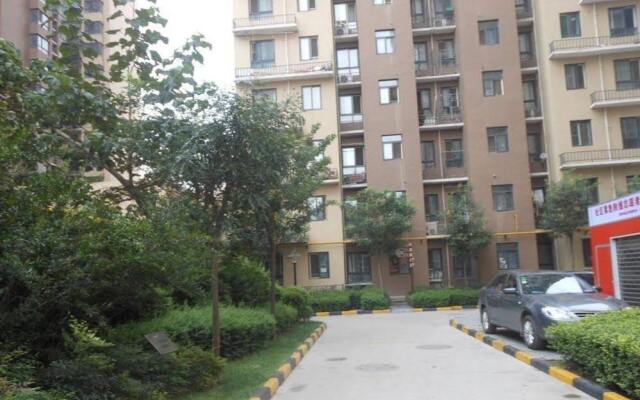 Yixin Apartment Hotel