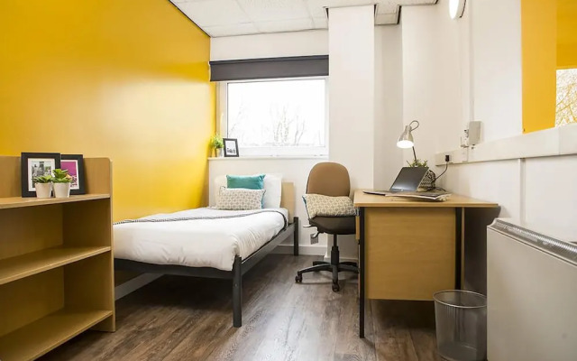 John Lester & Eddie Colman Courts - Campus Accommodation