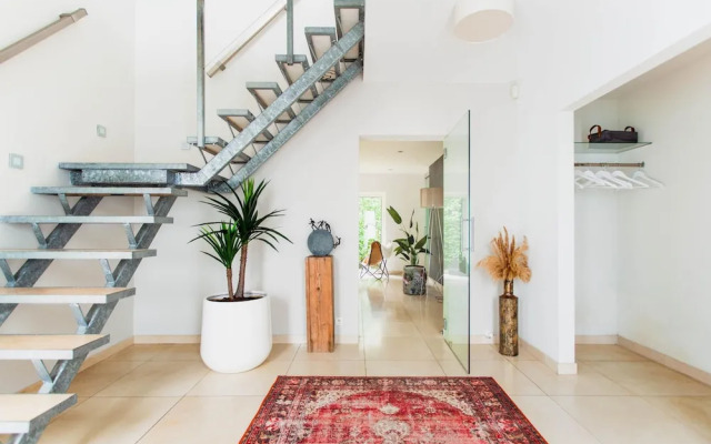 Lanaken Retreat Pool Jacuzzi and Sauna