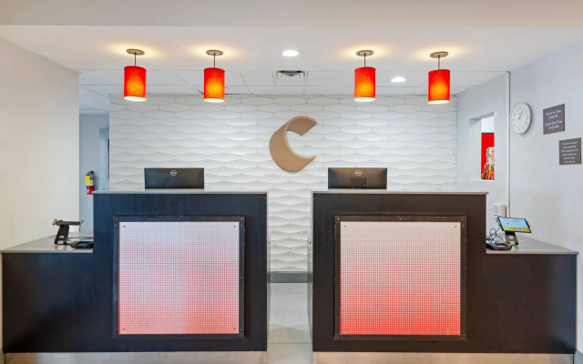 Comfort Inn & Suites Carrollton
