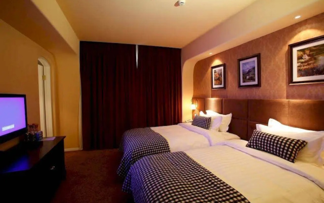 Aoting Garden Hotel
