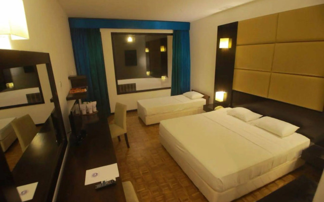 Peacock Beach Resort & Spa