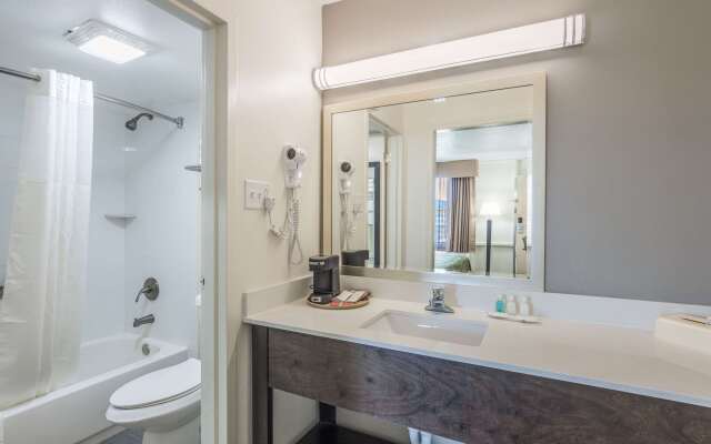 Quality Inn & Suites Conference Center