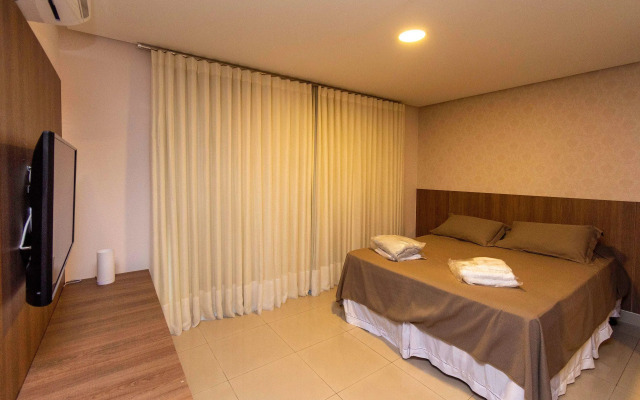 Studio Aconchegante com vista para Piscina. Edifício The Expression - Setor Bueno - TH206