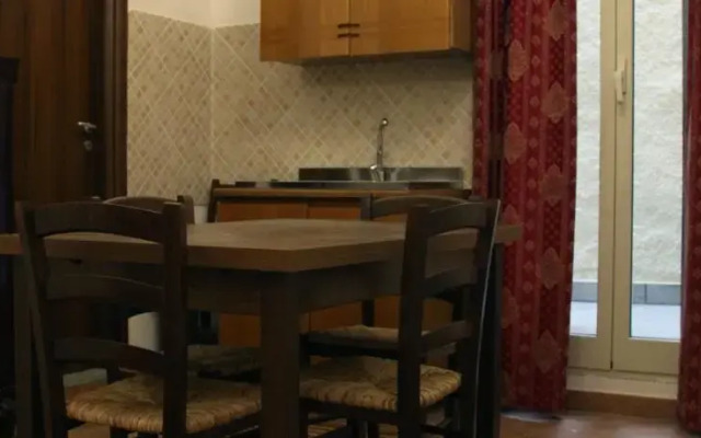 Danisinni House