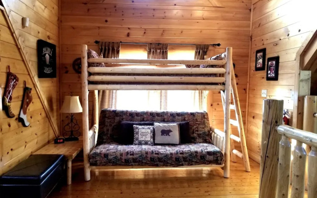Amazing Grace - Two Bedroom Cabin