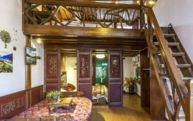 Lijiang Pengyouquan Inn