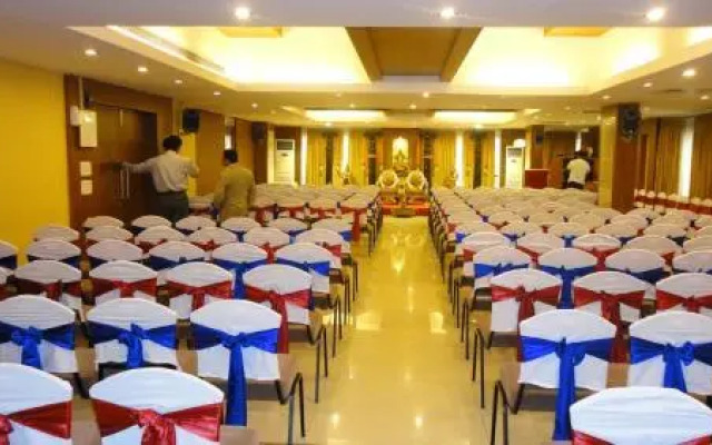 Hotel Deepa Comforts