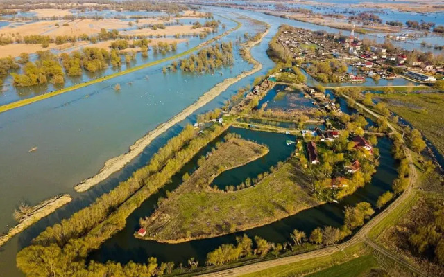 Insula Nada Apelor - Maliuc