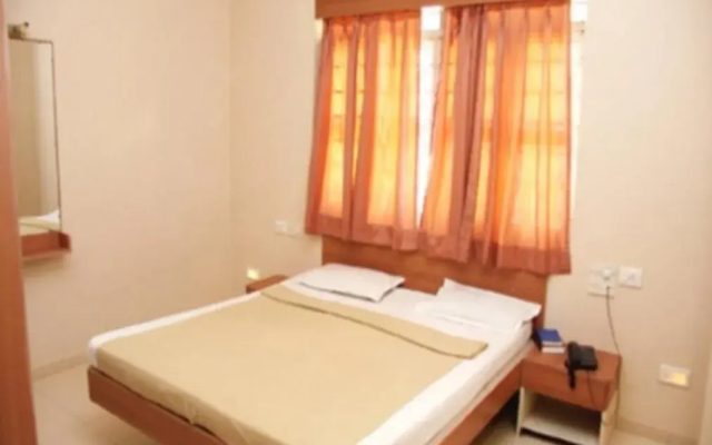 Hotel Shanti Inn