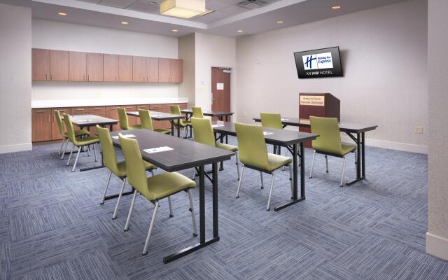 Holiday Inn Express Hotel & Suites Chattanooga Downtown by IHG