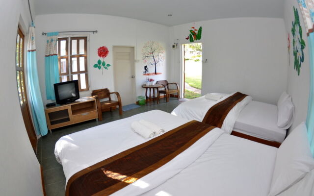 Pai Colorful Resort