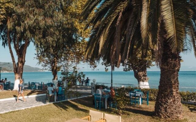 Vournelis Hotel