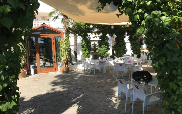 Hotel Restaurante Santa Cruz