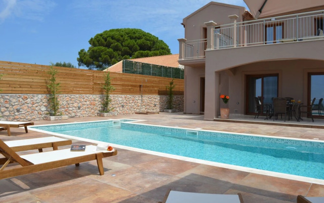 Villa Cleopatra sunset view