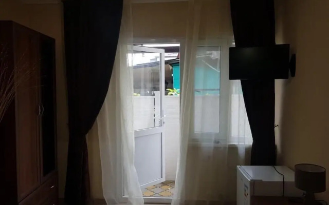 Zelenyy Ugolok Guest House