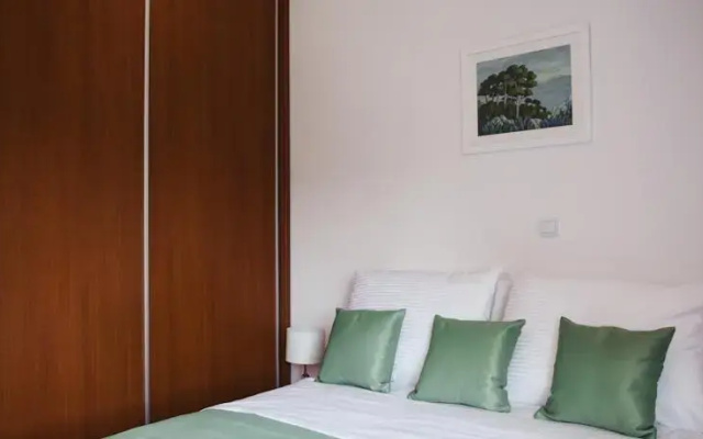 City Pads Apartment
