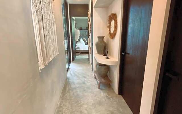 Pvt. Soona Villa /Pvt. Pool /100mbs/AC/Concierge