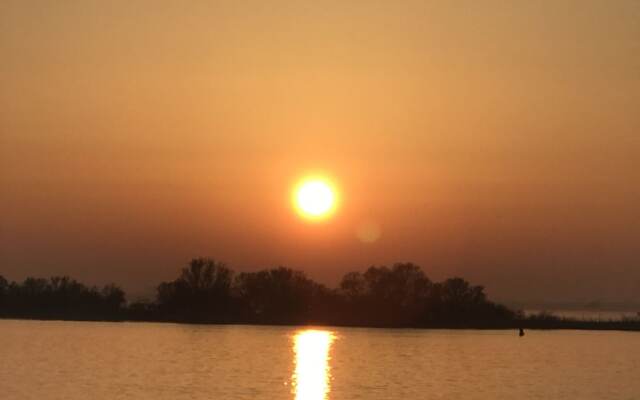 Apartment Ahsbahs Suite near Airport