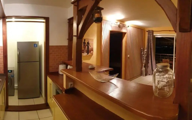 Le Lis Vacances et Affaire Cosy vue Mer