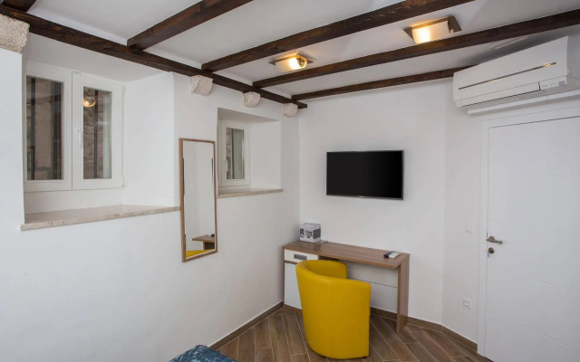 Apartment & Rooms Verdi