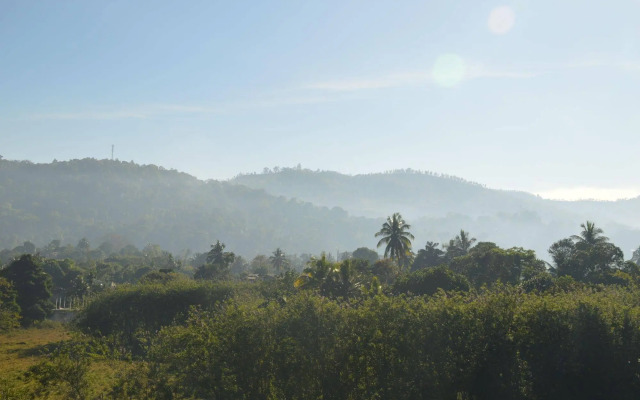 Weligama Holiday Inn