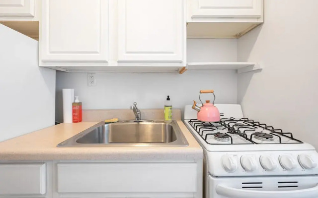 Lovely Apt Near Central Park