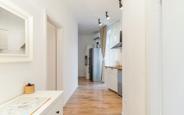 Boutique Apartment with Balcony