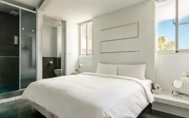 Modena Hostel
