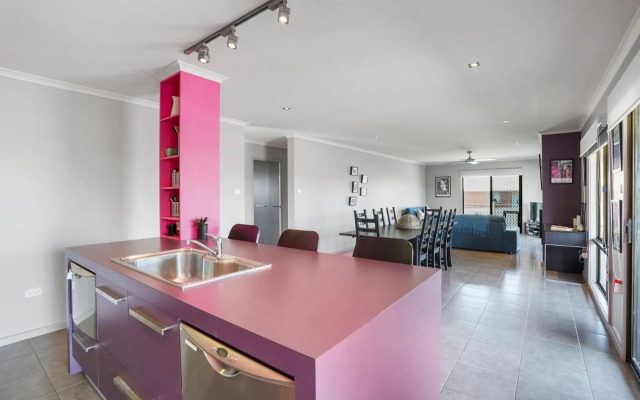 Birdland - Bold, unique and modern