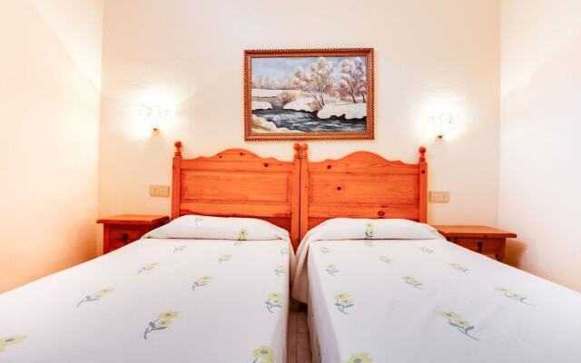 Chic Holiday Home in Playa de Pals With Terrace