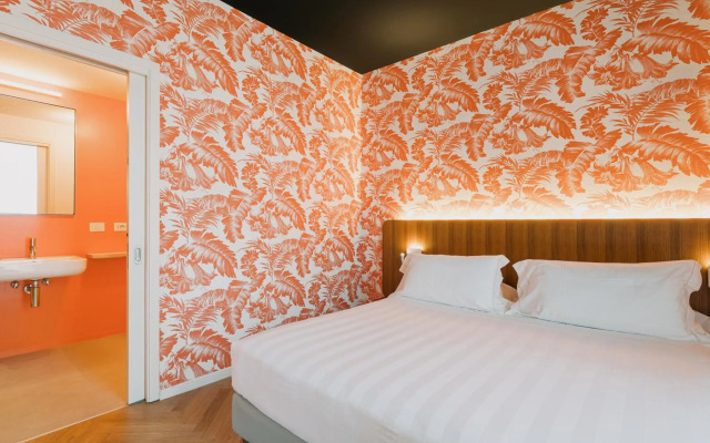 Collini Rooms