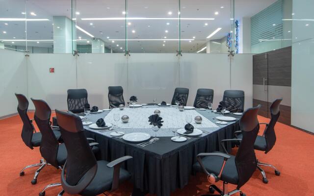 Holiday Inn Mexico City - Plaza Universidad by IHG