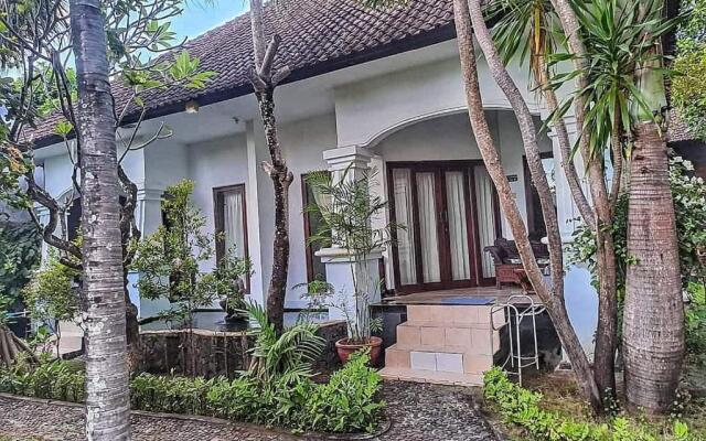 Three Brothers Bungalows Bu Kadek